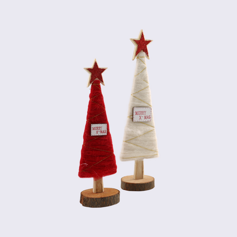 简约创意圣诞树绕羊毛树立牌摆件