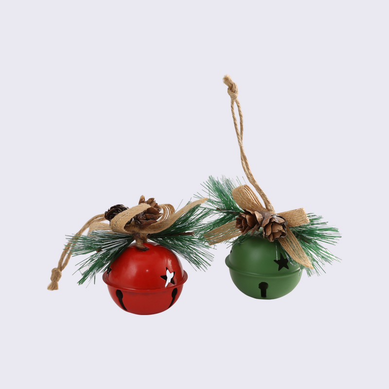 简单可爱的圣诞树装饰松果植物铃铛挂件